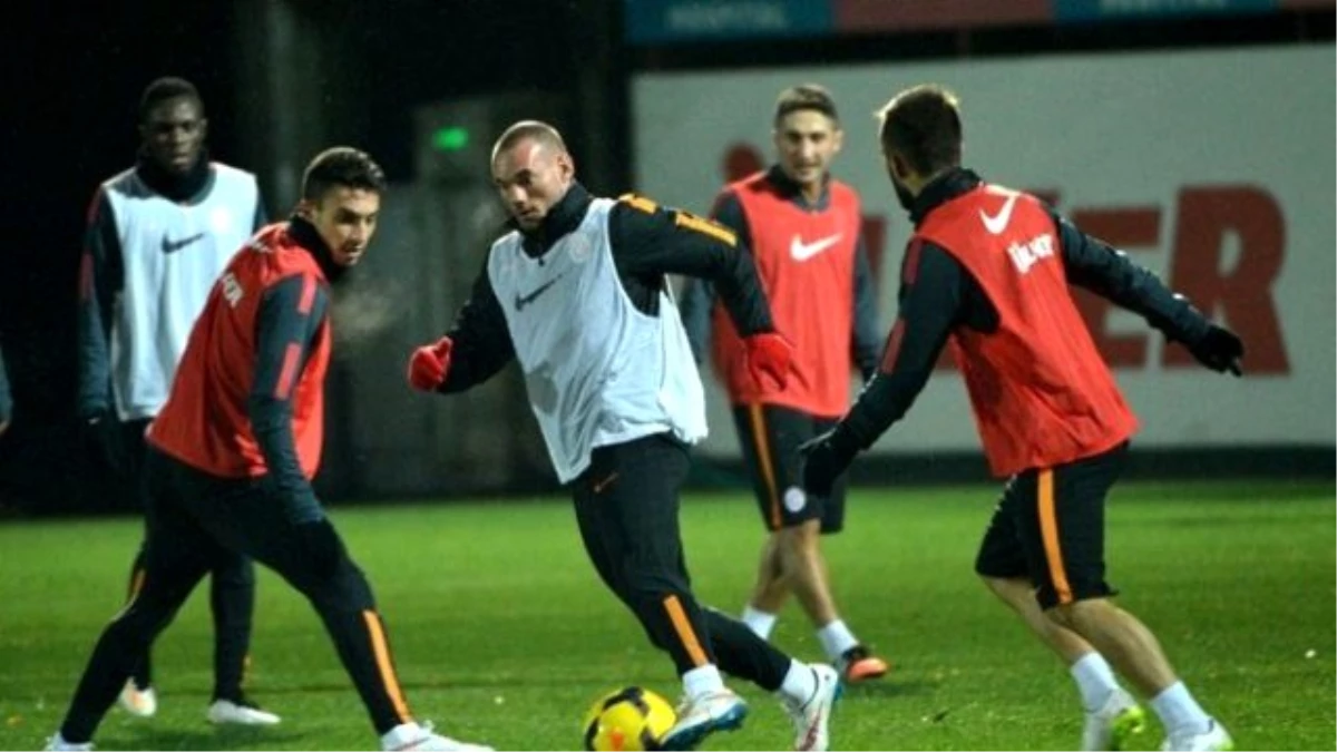 Galatasaray\'da Bursaspor Maçı Hazırlıkları Başladı