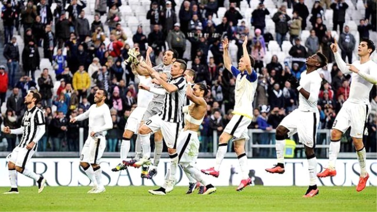 Juventus, İtalya Kupası\'nda Yarı Finale Çıktı