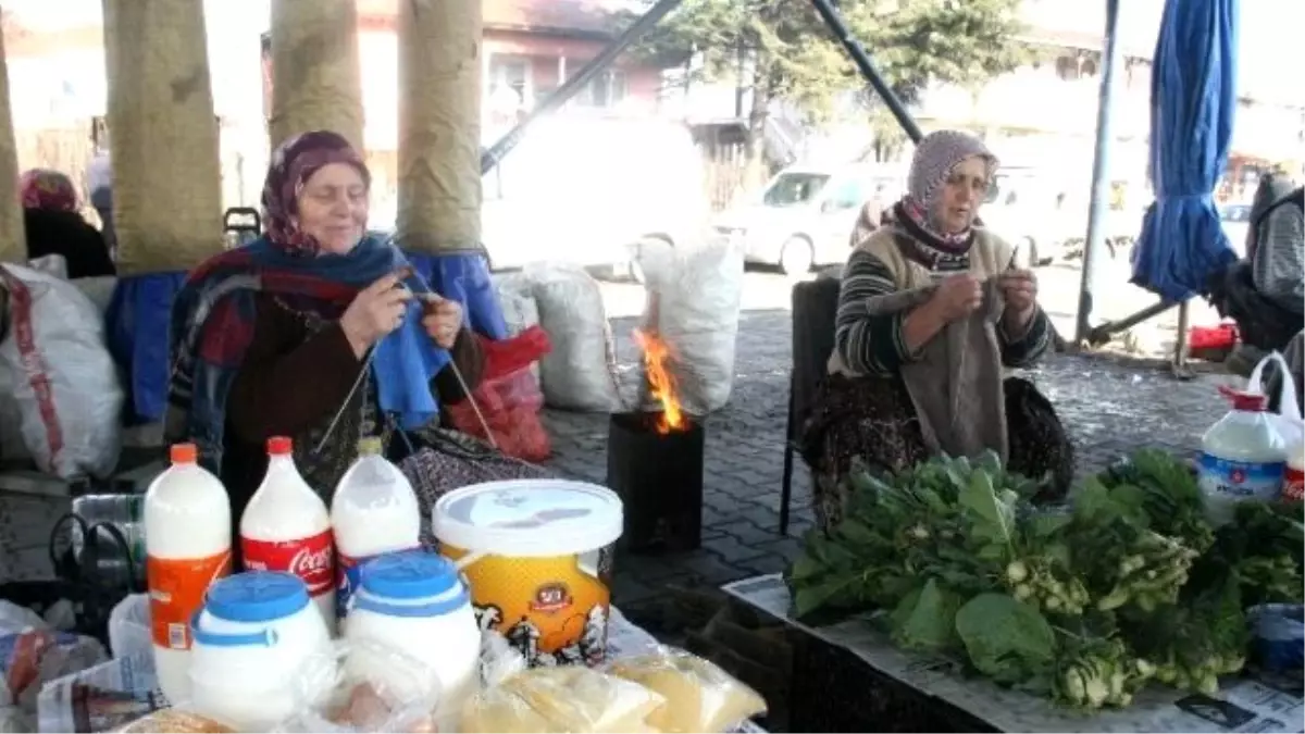 Köylü Kadınların 10 Parmağında 10 Marifet