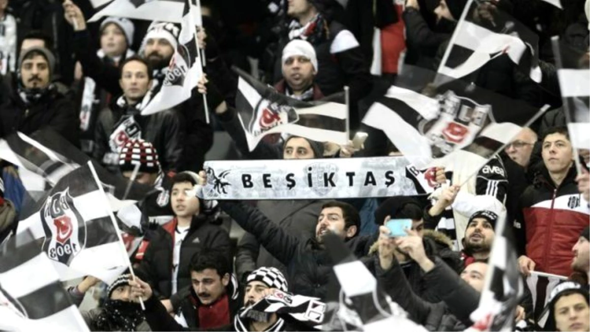 Pfdk\'dan Beşiktaş\'a Tribün Kapama Cezası