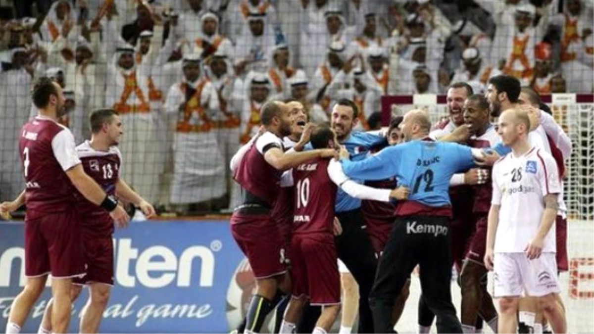 Şeyhin Transfer Ettiği Hentbolcular, Katar\'ı Yarı Finale Taşıdı
