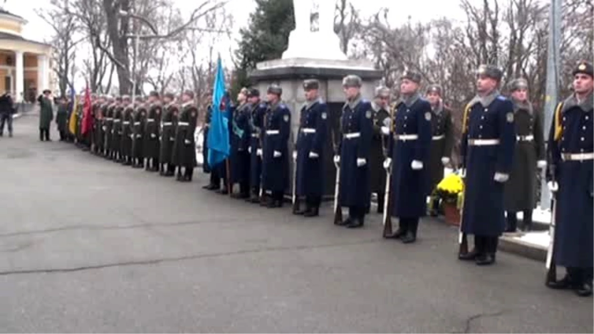 Ukrayna\'da Çatışma: 5 Asker Öldü
