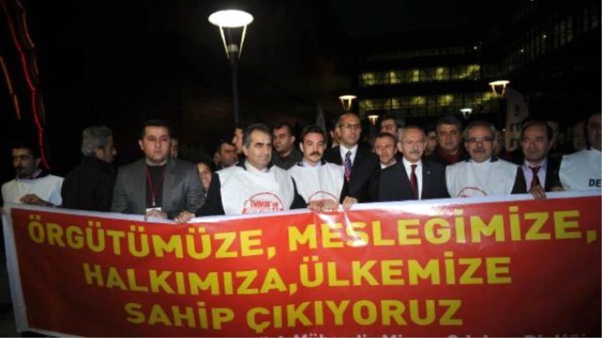 Kılıçdaroğlu\'ndan Bursa\'da İşçilere Tam Destek