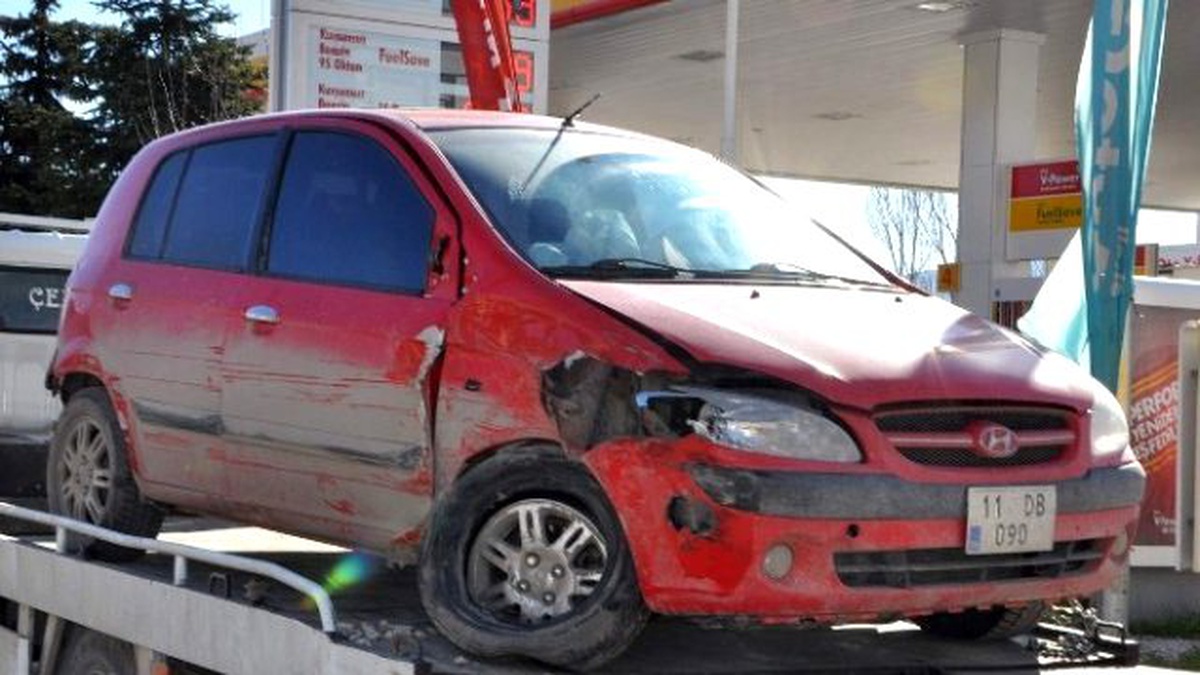 Bozüyük\'te 5 Araca Çarptıktan Sonra Kayıplara Karıştı