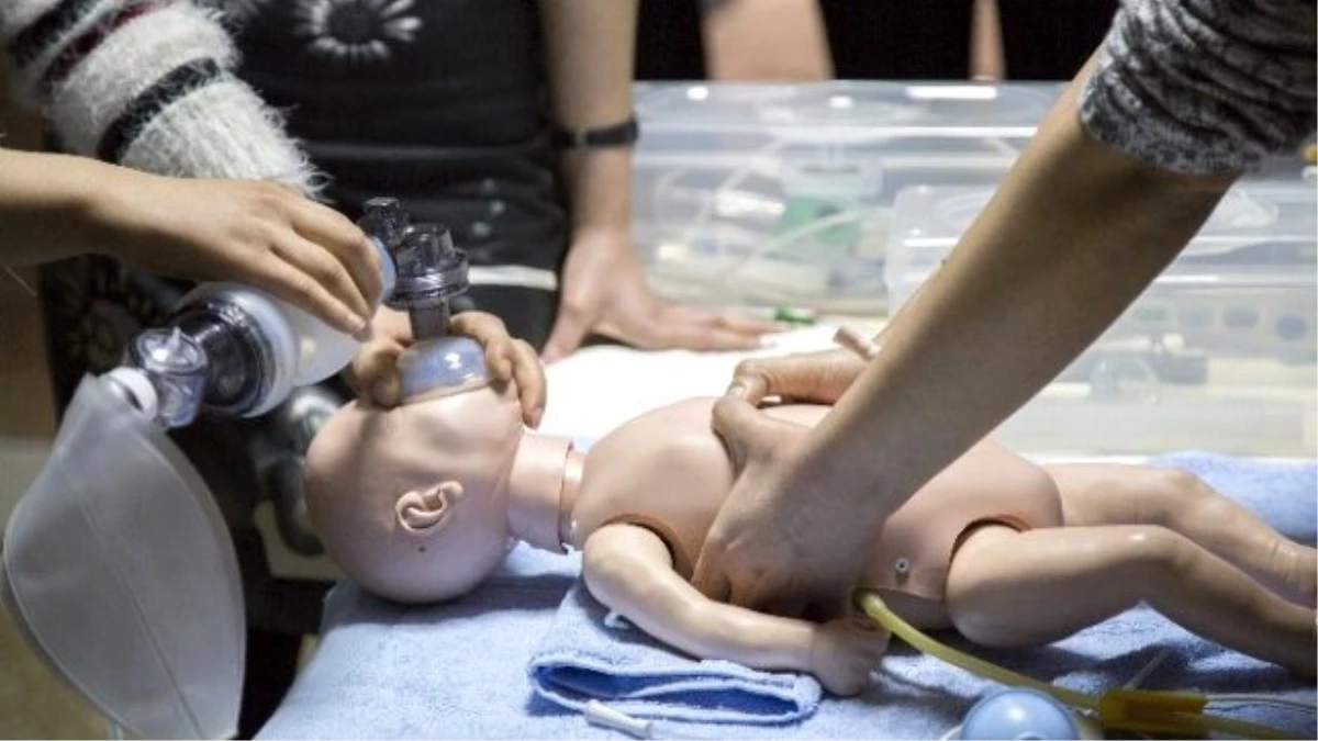 Artan Bebek Ölümlerine Karşı Yeni Doğan Canlandırma Eğitimi