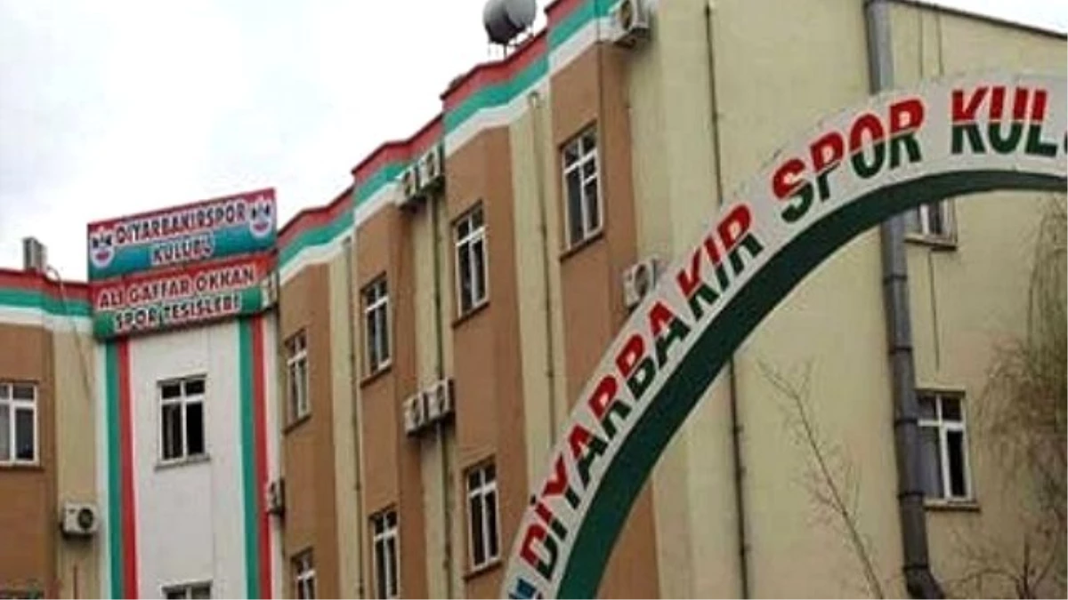 Diyarbakırspor Kulüp Binasını Talan Etmişler