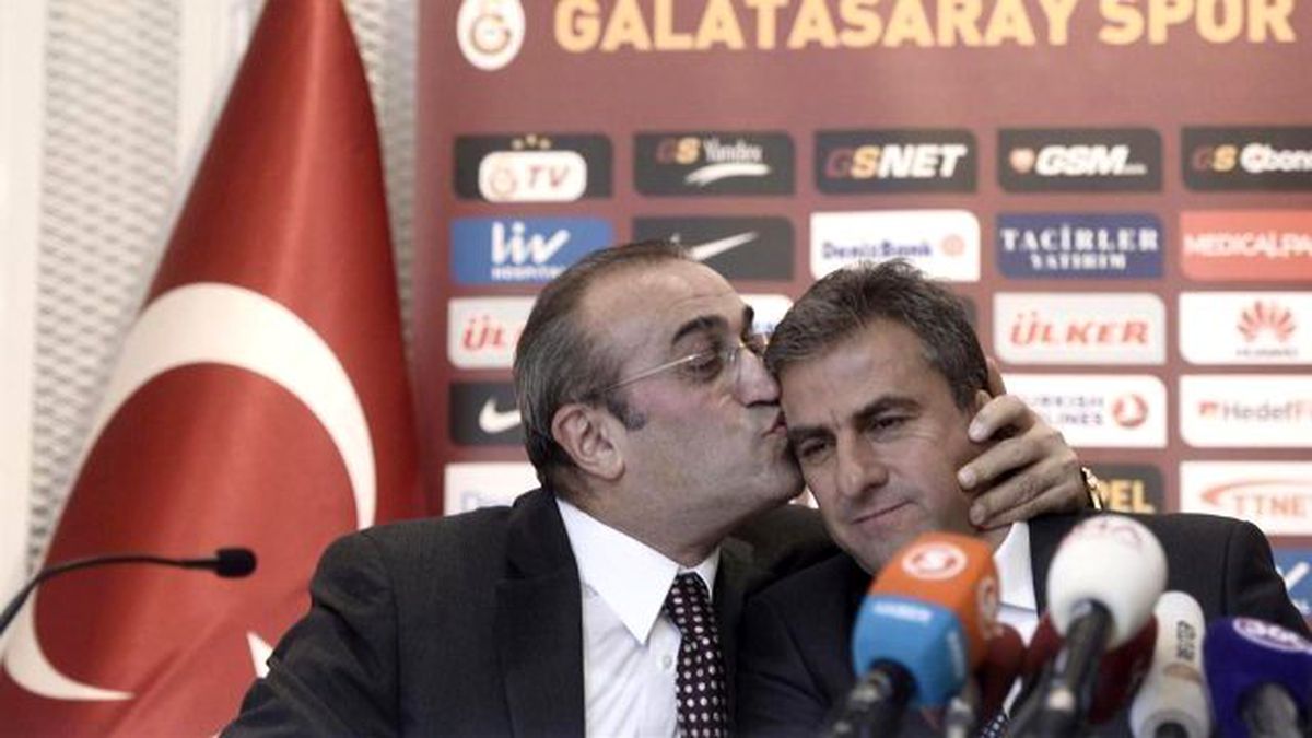 Galatasaray Yönetimi Hamza Hazmaoğlu\'nun Gelecek Sezon da Takımda Kalmasını İstiyor