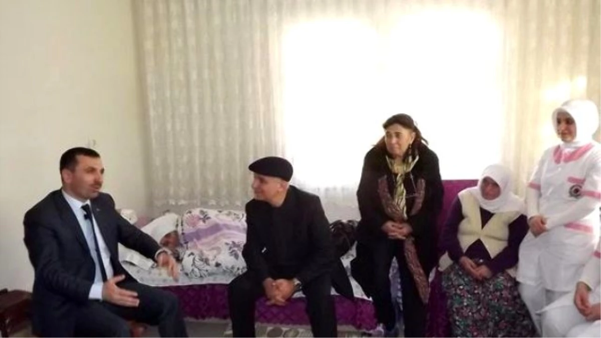 Kavak Belediye Başkanı Sarıcaoğlu\'ndan Evde Bakım Hizmeti Alan Yaşlılara Ziyaret