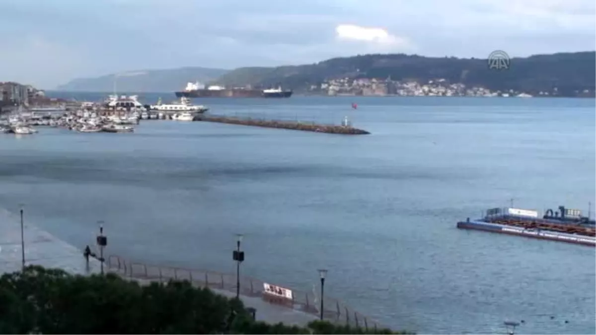 LNG Tankeri Çanakkale Boğazından Geçti