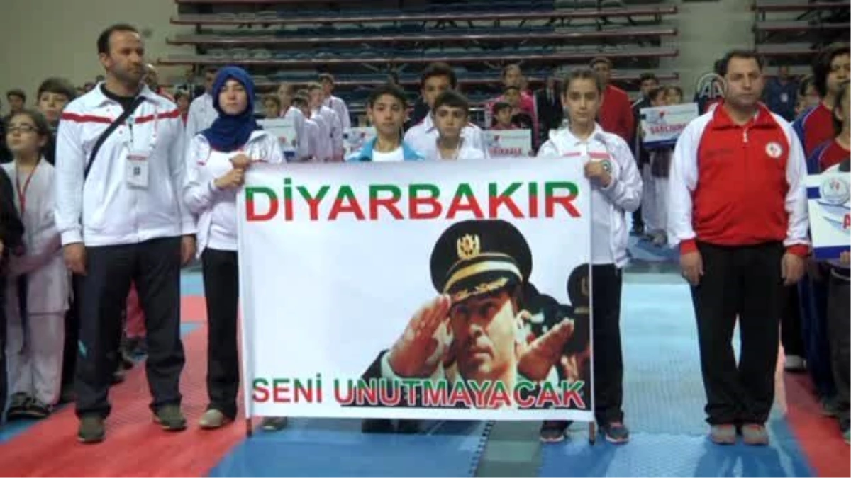 Minikler ve Yıldızlar Türkiye Karate Şampiyonası (2)