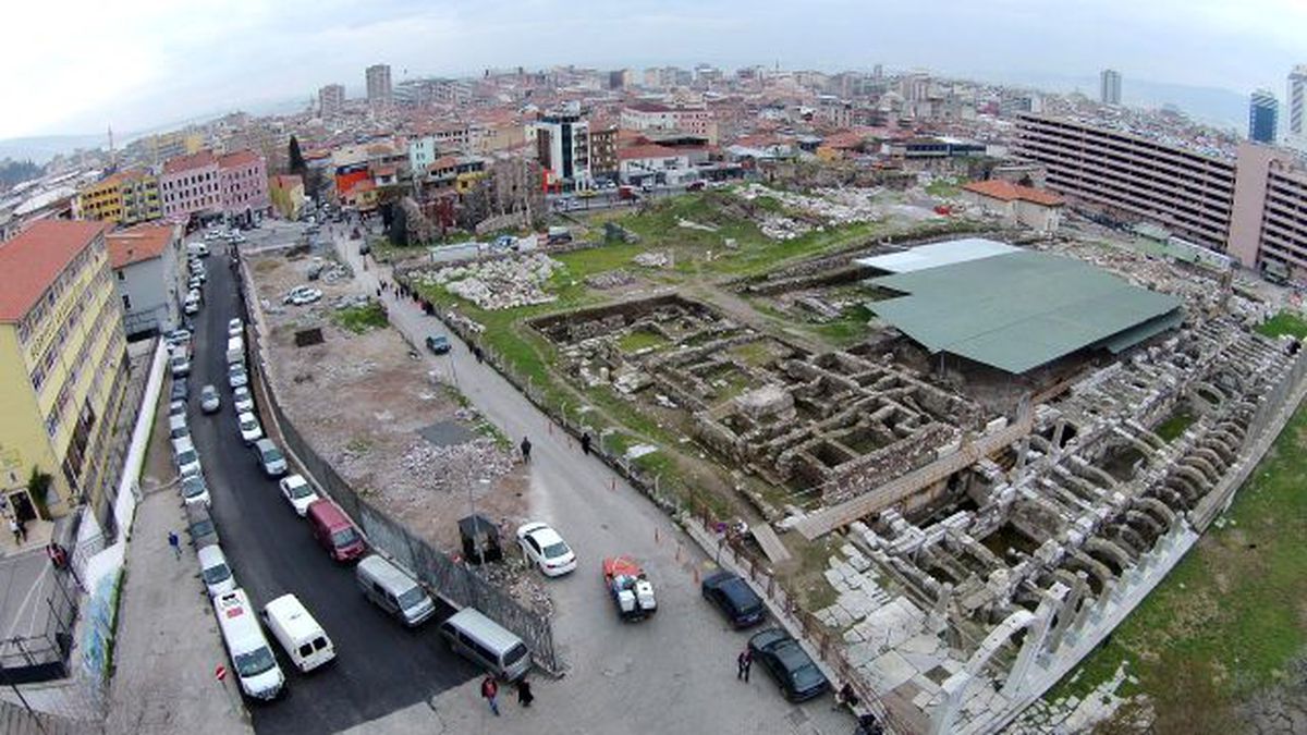 Agora Hamlesi