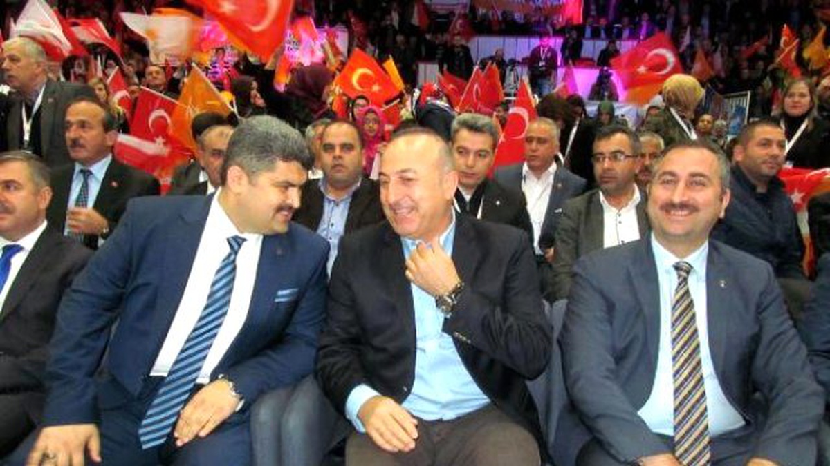 Bakan Çavuşoğlu: Zamanında Sözümüzü Dinlemeyenler \'Keşke\' Diyor