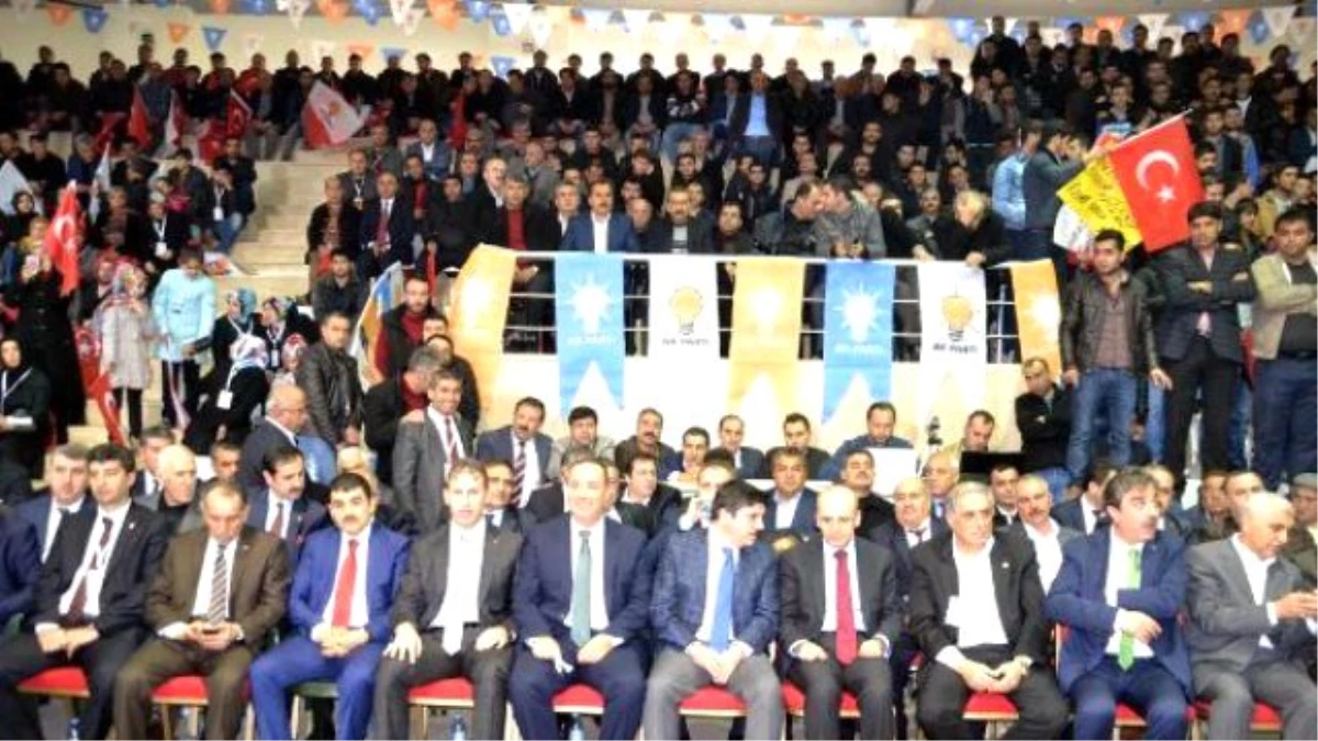 Bakan Şimşek\'ten AK Parti\'nin Siirt Kongresi\'nde Kürtçe Selama Konuşması