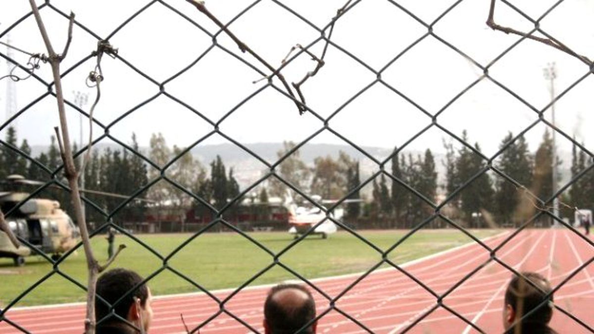 Başbakan Davutoğlu Manisa\'ya Gitti