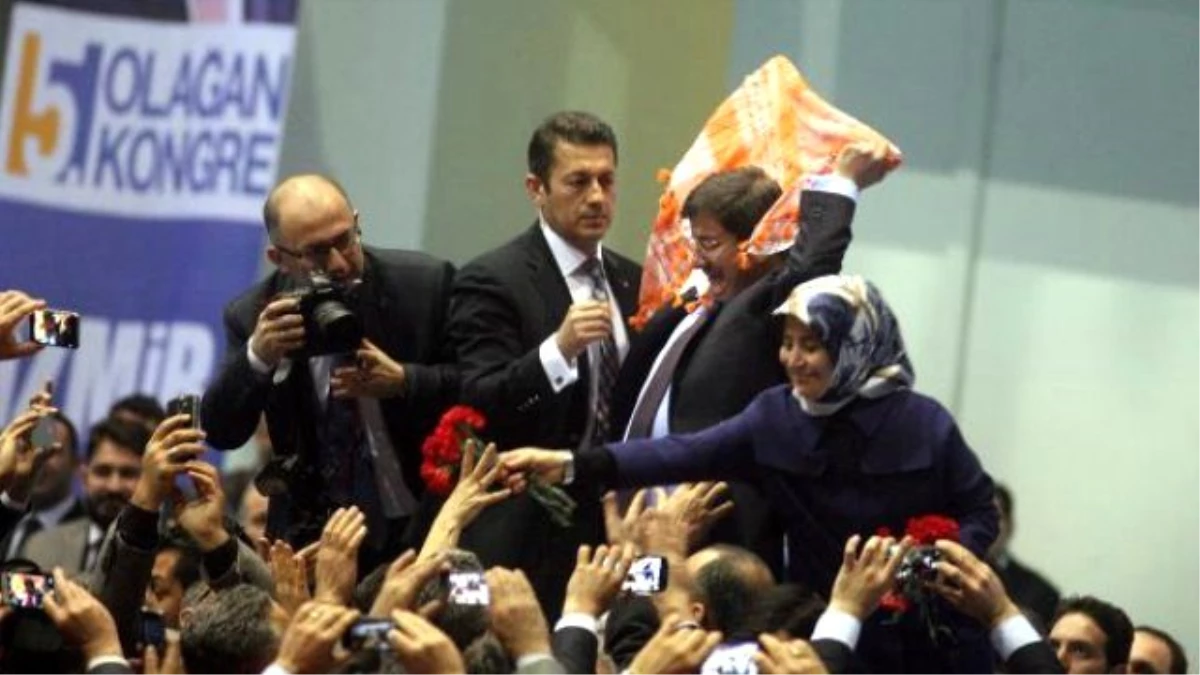 Davutoğlu: İzmir\'e, Başbakanlık Ofisi Açacağım