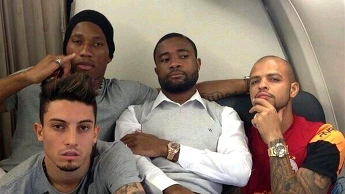 Galatasaray\'da Felipe Melo ve Aurelio Chedjou Sevinci