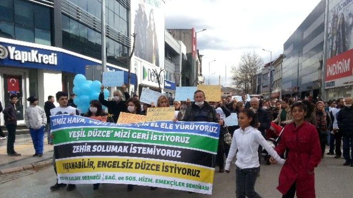 Hava Kirliliği Düzcelileri Sokağa Döktü