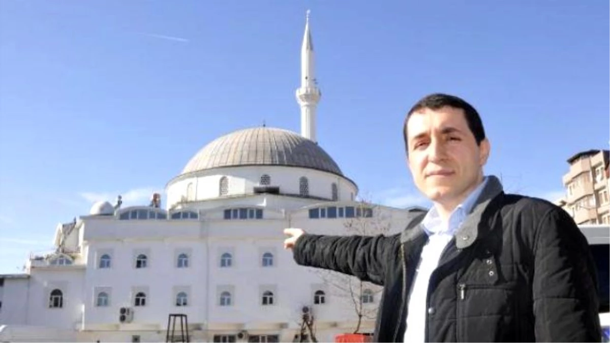 İzmit\'te Belediyenin Camiyi Yıkma Kararı Mahkemelik Oldu