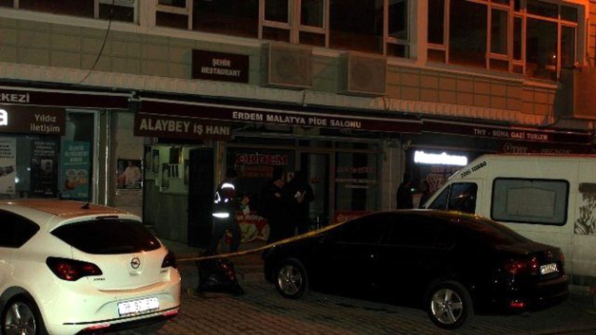 Kayseri\'de İş Yeri Kurşunlandı