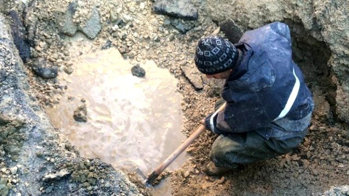 Kepçe Doğalgaz Borusunu Patlattı