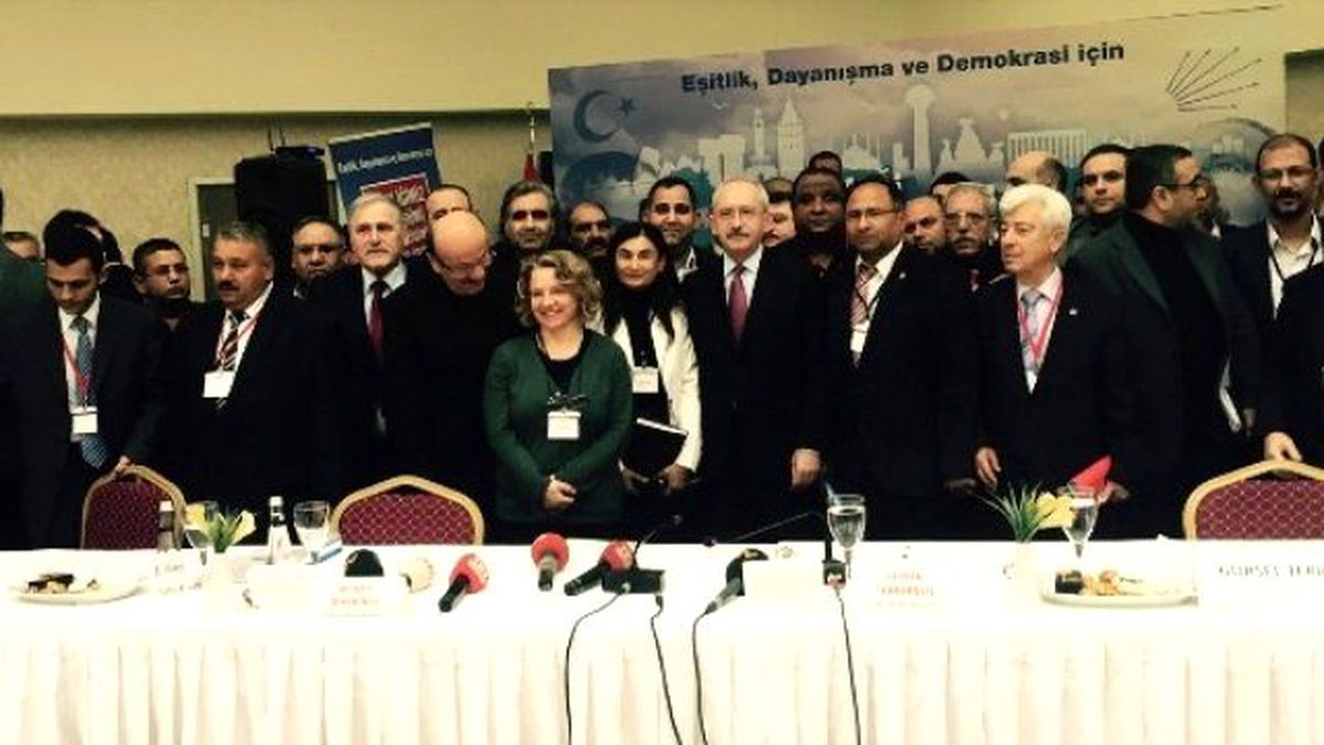 Kılıçdaroğlu, Romanların Sorunlarını Dinledi