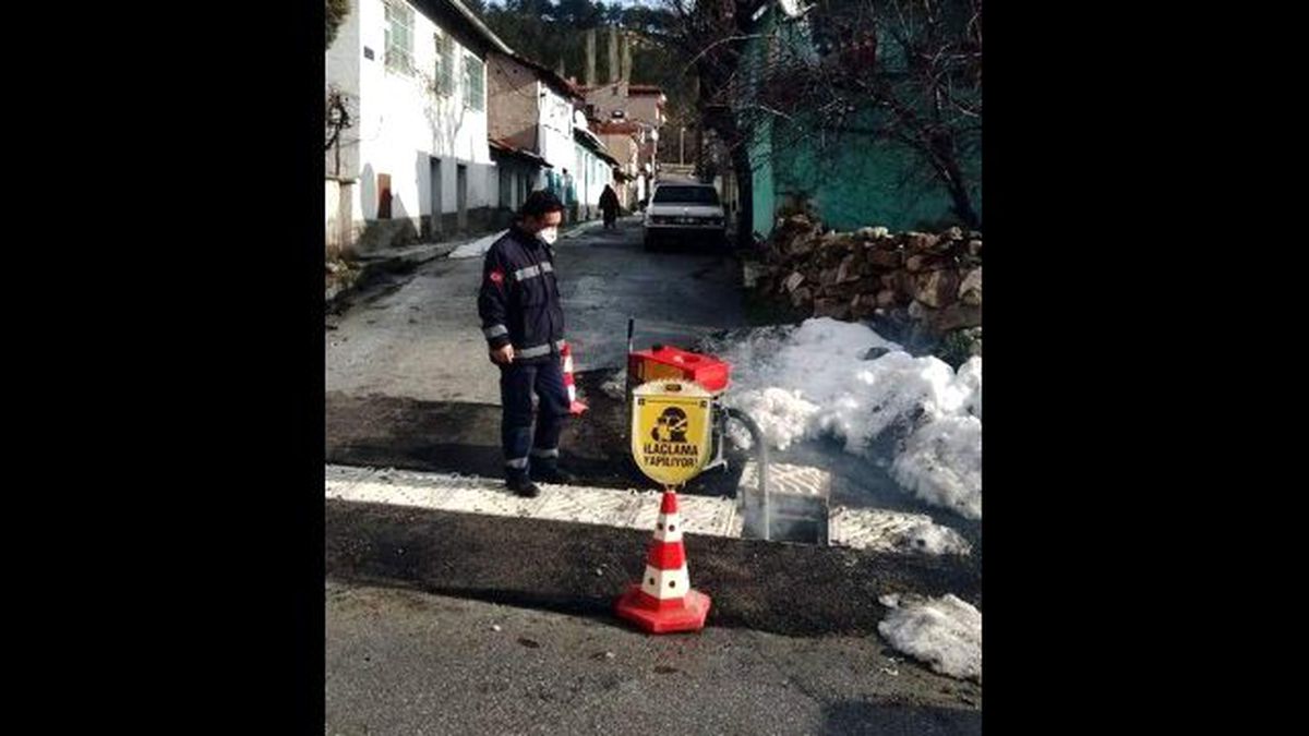 Kütahya Belediyesi, Haşereyle Mücadelesini Kış Aylarında da Sürdürüyor