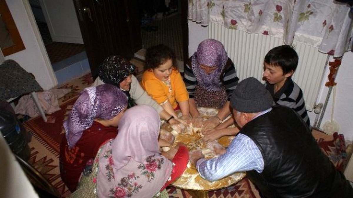 Gemiç Köyünde Pişmaniye Geleneği