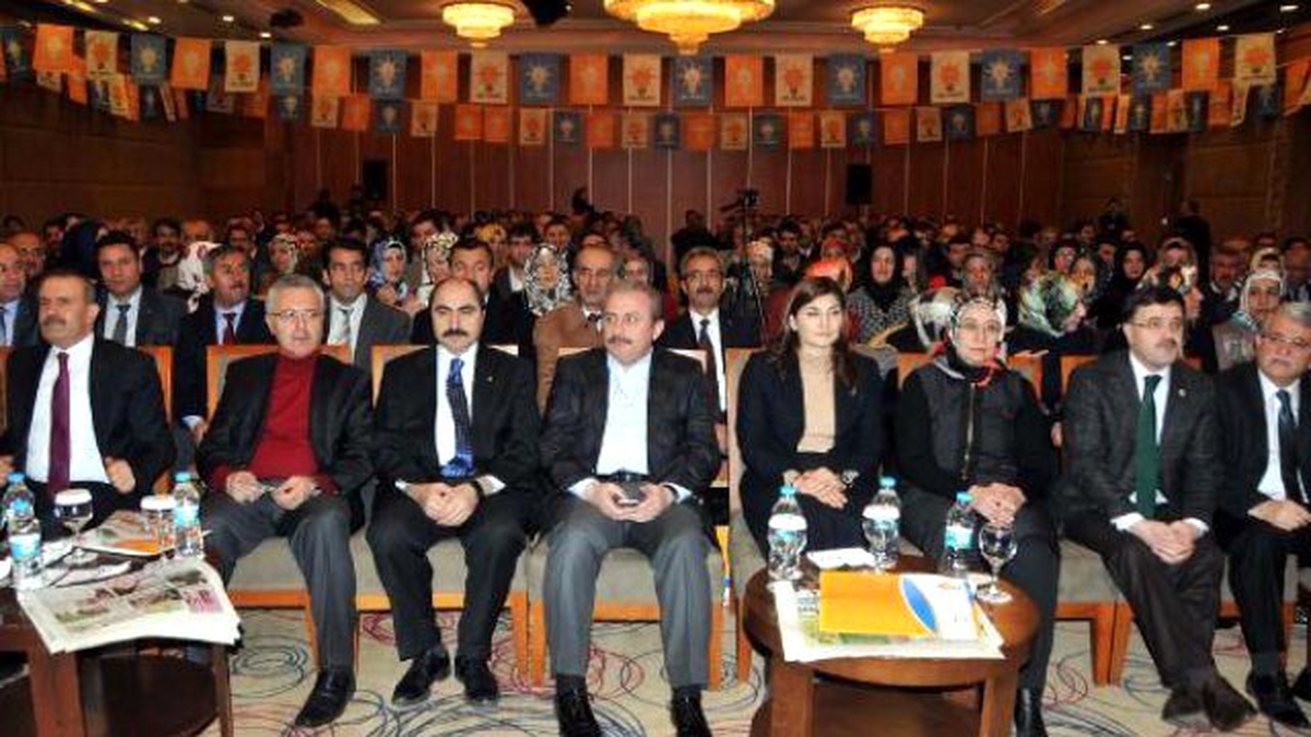 Şentop: CHP Atatürk\'ün Değil, Deniz Baykal\'ın Partisi