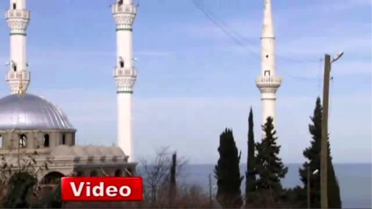 Trabzon\'da İlginç Cami Minareleri
