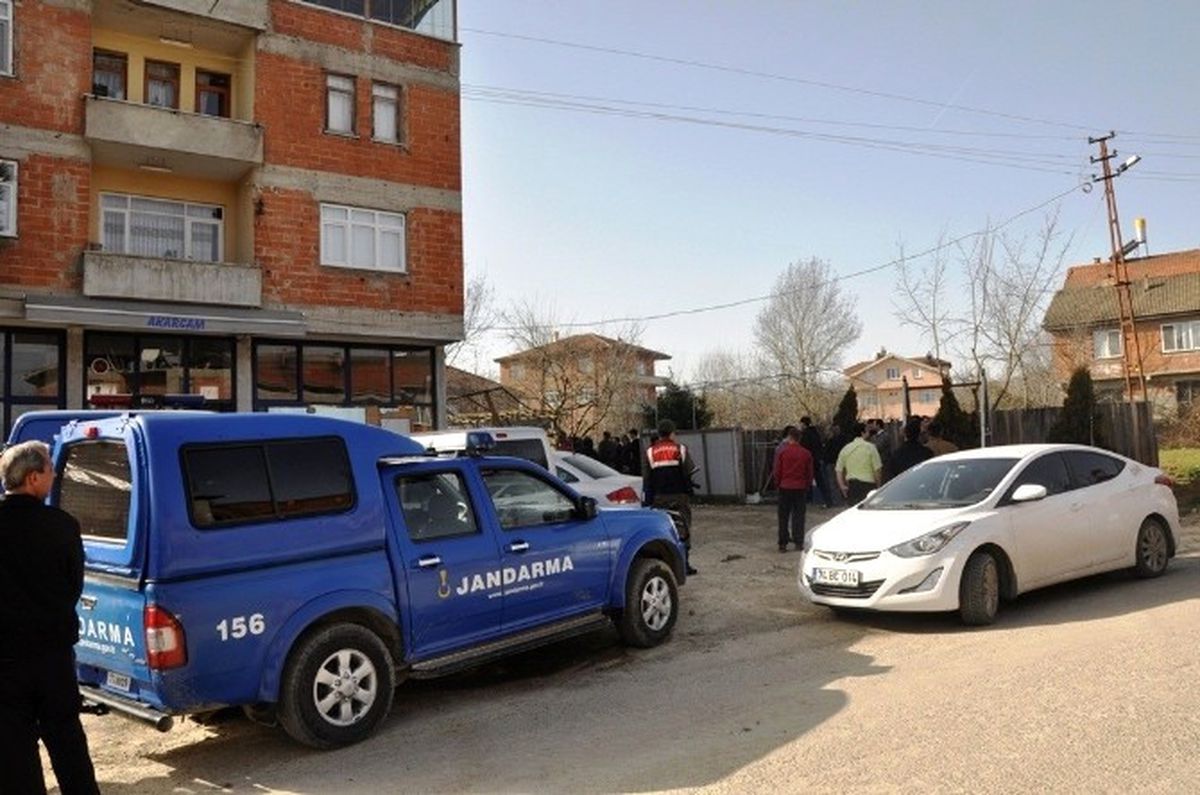 Ahırda Çıkan Yangında 3 Hayvan Telef Oldu