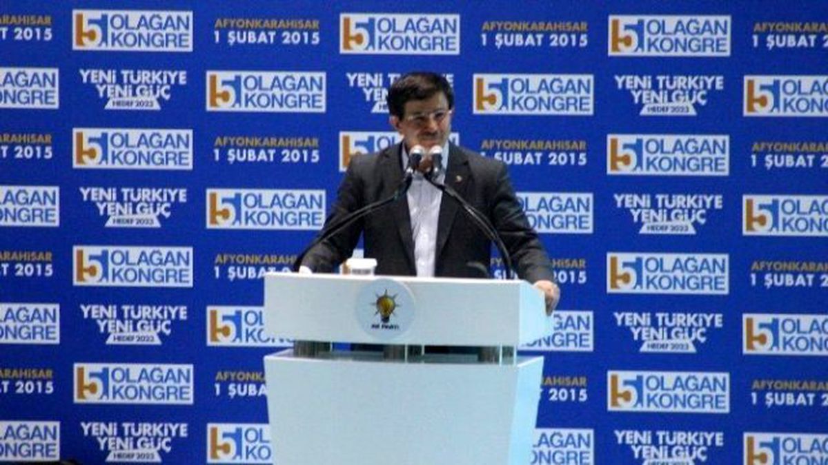 Başbakan Davutoğlu'ndan Cumhuriyetçilik ve Milliyetçilik Eleştirilerine Cevap