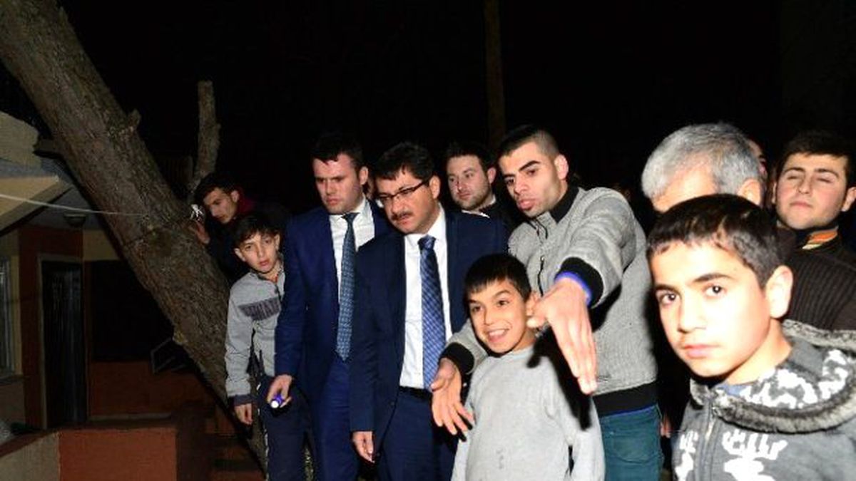 Başkan Çelik Lodostan Zarar Gören Bölgeleri İnceledi