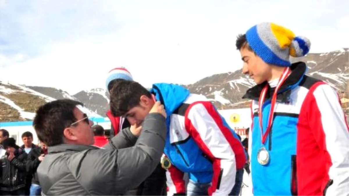 Bitlis\'teki Gap Kış Oyunları, Ödül Töreniyle Sona Erdi