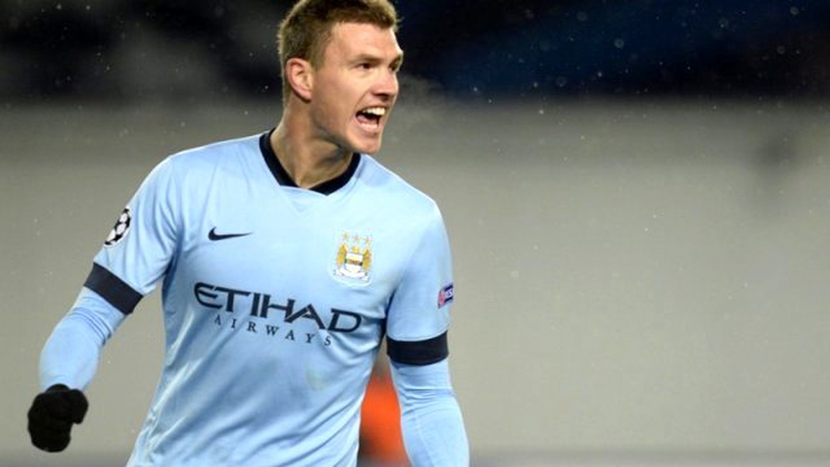 Bomba İddia! Fenerbahçe\'den Edin Dzeko İçin 15 Milyon Avro...