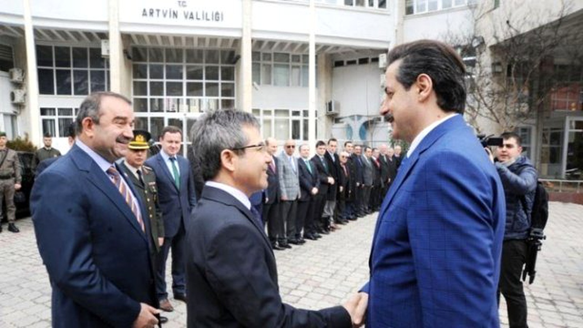 Çalışma ve Sosyal Güvenlik Bakanı Faruk Çelik Artvin\'de