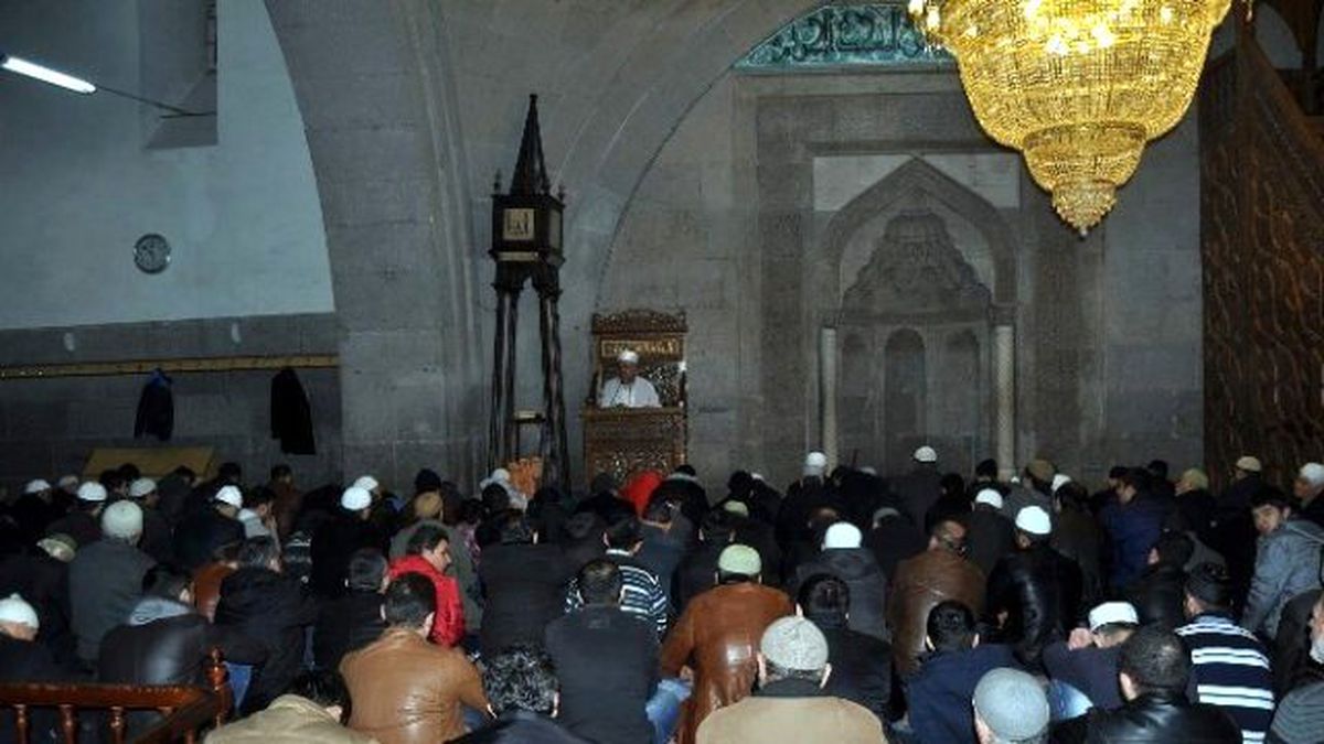 Camii ve Gençlik Buluşması