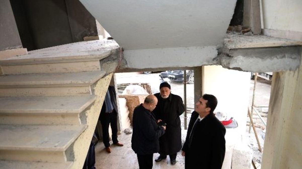 Demirtaş Camii İhtişamıyla Ortaya Çıkıyor