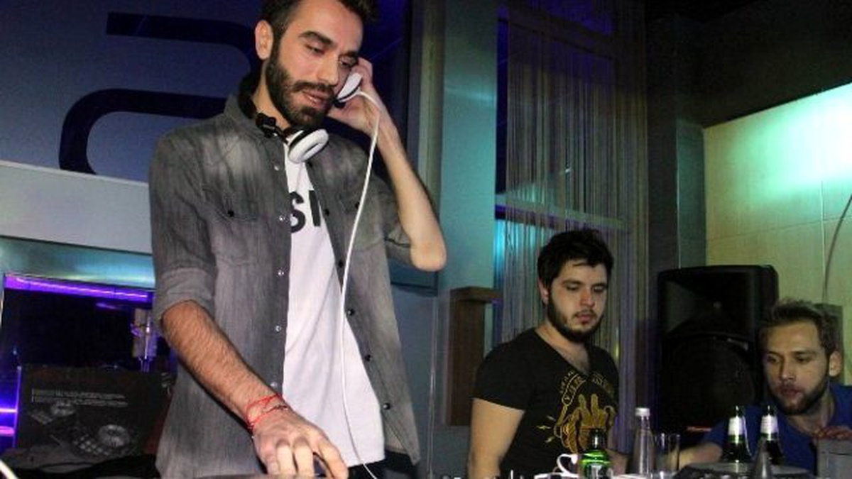 Kemal Doğulu, Aloft Bursa\'da Sevenleriyle Coştu