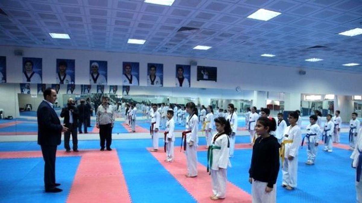 Başkan Altay Spor Okulu Öğrencileriyle Buluştu