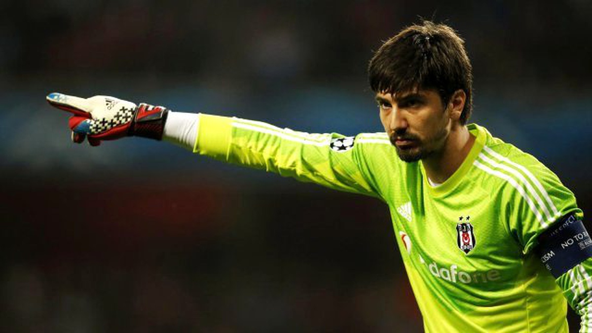 Beşiktaş Taraftarından Tolga Zengin\'i Ağlatan Mektup