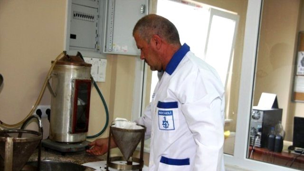 Büyükşehir Laboratuarında Teknolojik Analizler Yapılıyor