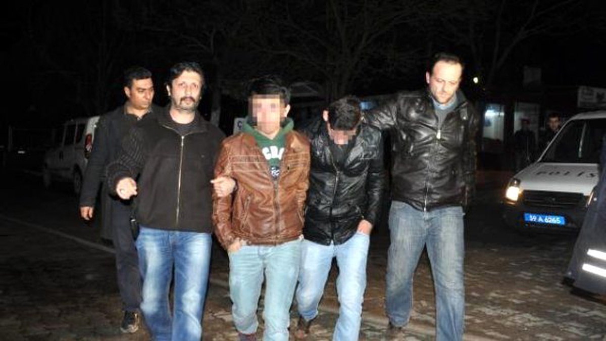 Cinayet Zanlıları, Cenaze Törenine de Katılan Arkadaşları Çıktı