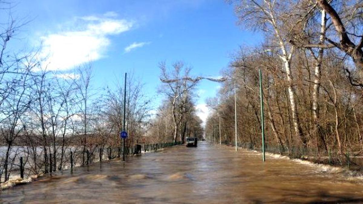 Edirne\'de Su Taşkınları Karağaç\'ta Ulaşımı Etkiledi (3)