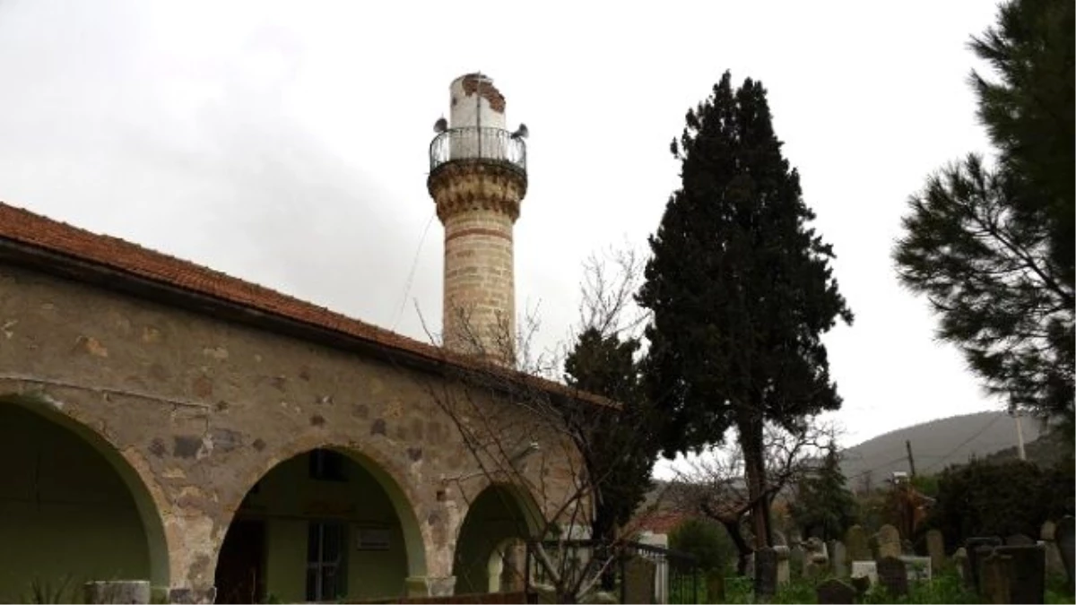Fırtınadan Yıkılan 695 Yıllık Minare Yeniden Yapılacak