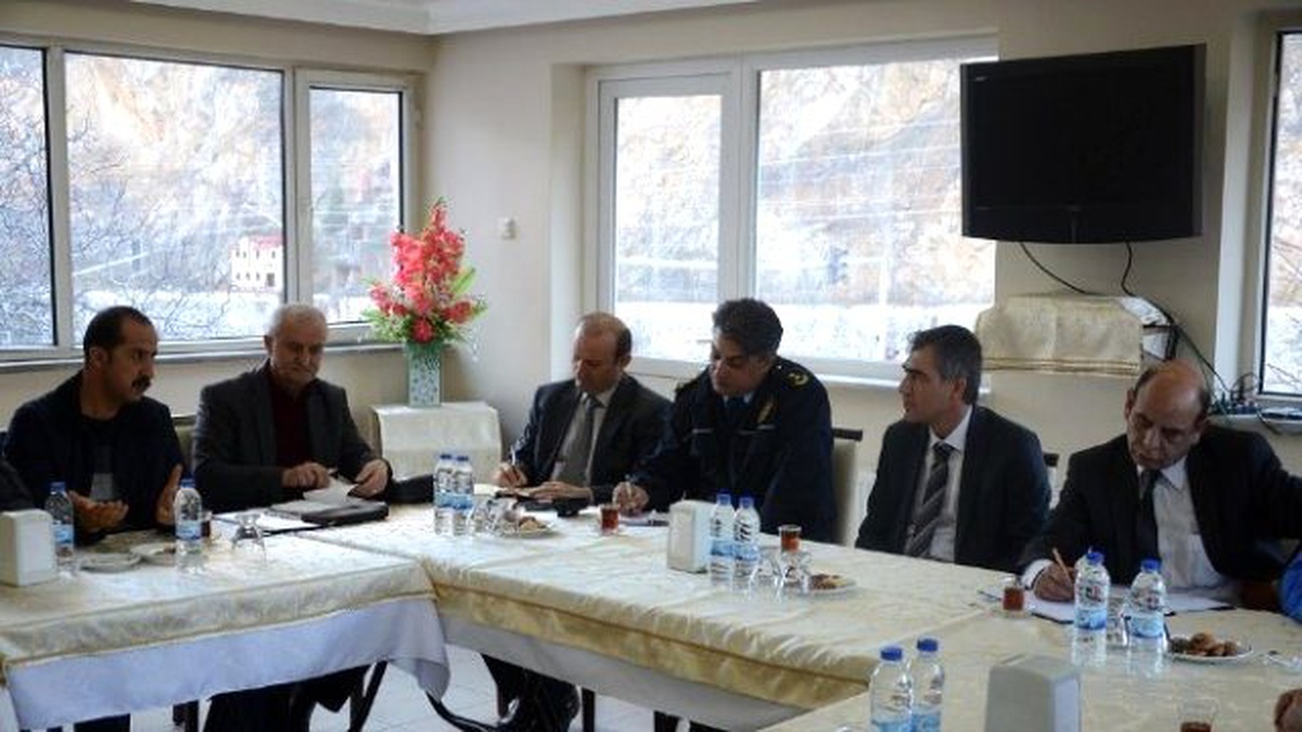 Gümüşhane Emniyetinden Muhtarlarla Huzur Toplantısı