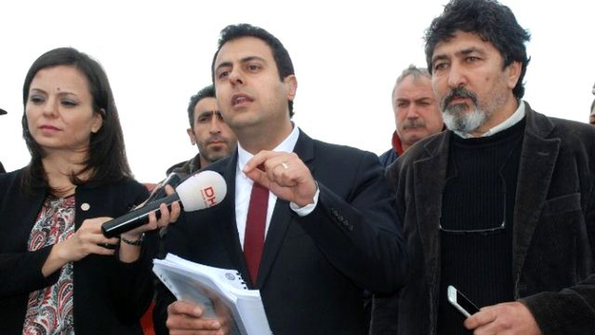 İzmir\'e Gelecek Gemide Radyoaktif Madde İddiası