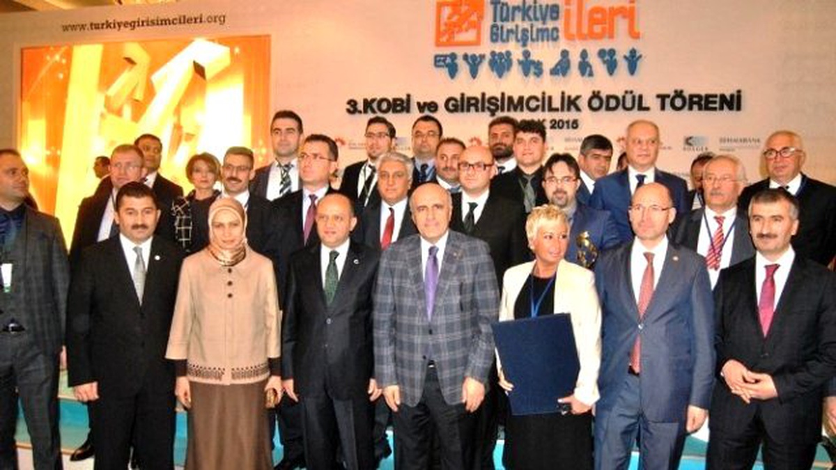 Kosgeb Ödüllerine Bursalı Kobi\'ler Damga Vurdu