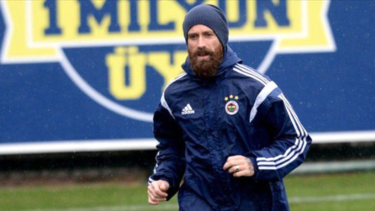 Meireles: Taraftar, Fenerbahçe\'yi Bir Din Gibi Yaşıyor