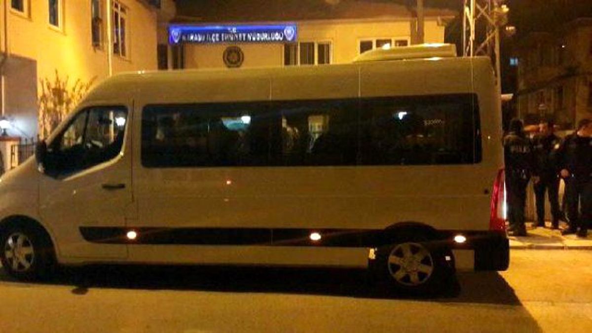 Sakarya\'da Fuhuş Operasyonu: 45 Gözaltı
