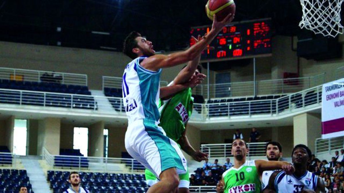 Sinpaş Denizli Basket Üst Üste 12\'nci Galibiyetini Aldı